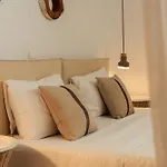 Villa Paradisia *