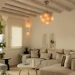 Paradisia Villa *