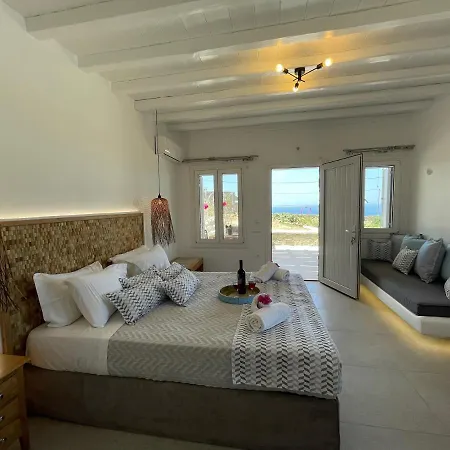 Villa Paradisia *