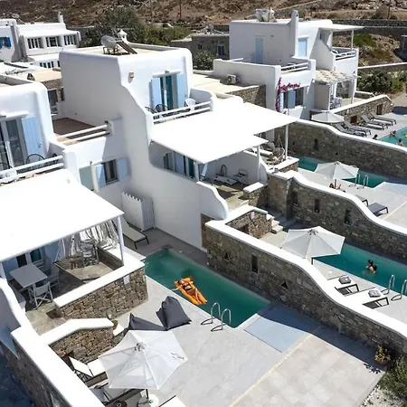 Villa Paradisia *