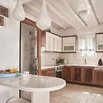 Vila Paradisia Tourlos