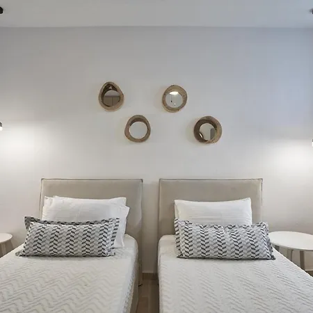 Villa Paradisia Túrlosz