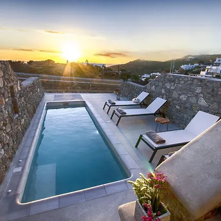 Paradisia Villa Túrlosz