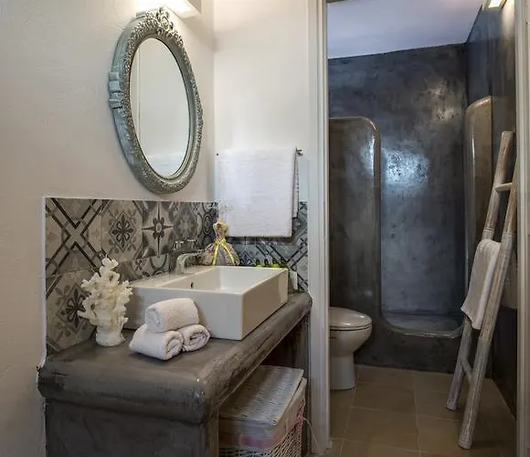 فيلة باراديسيا *